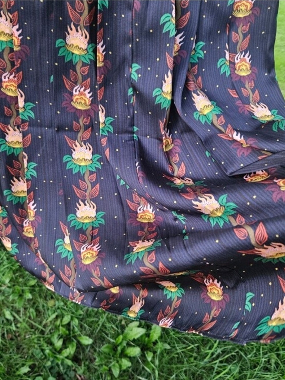 NWT! Scotch & Soda Women's Black Floral-Print Midi Dress, Size Medium - Picture 7 of 12